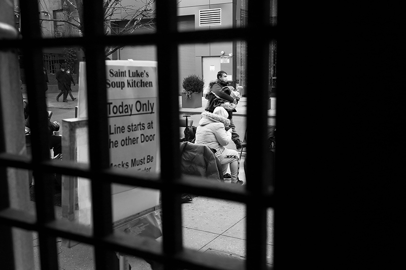 St Luke's Soup Kitchen : Feeding the Needy : Homeless : Street Life : New York : Personal Photo Projects :  Richard Moore Photography : Photographer : 